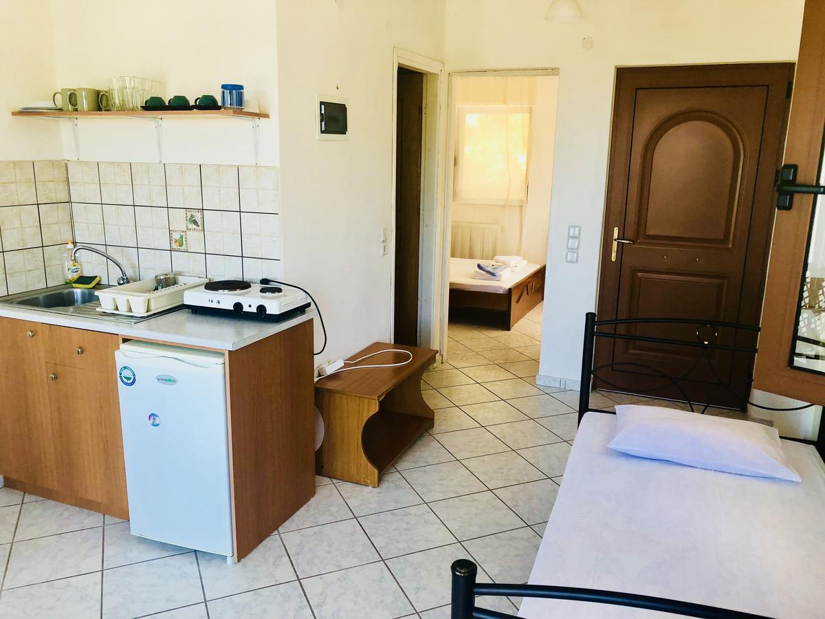 Rooms Olympia Gialiskari  エクステリア 写真