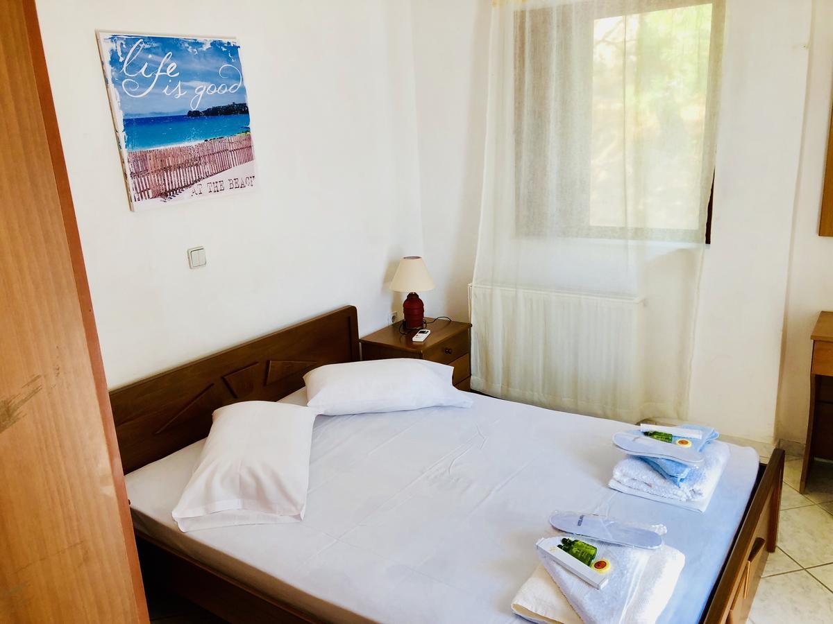 Rooms Olympia Gialiskari  エクステリア 写真