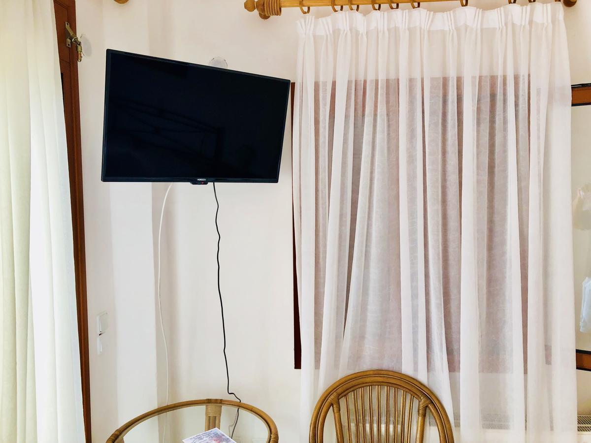 Rooms Olympia Gialiskari  エクステリア 写真